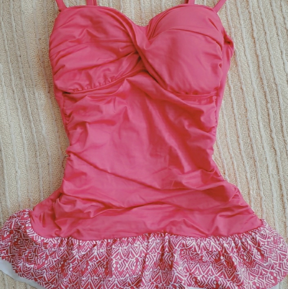 NWOT One piece bathing suit